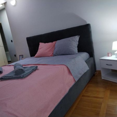Loft Apartman Jagodina Εξωτερικό φωτογραφία
