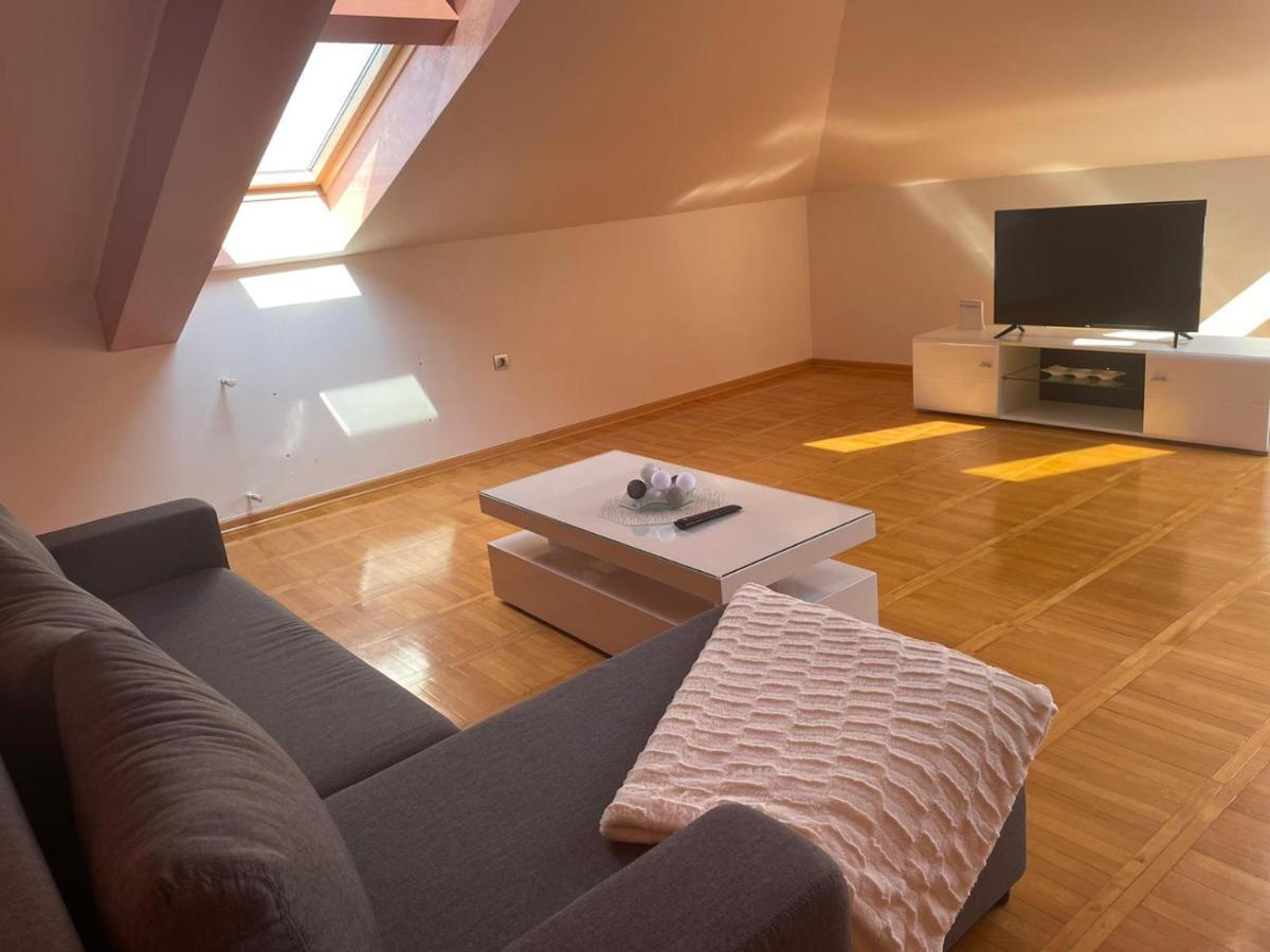 Loft Apartman Jagodina Εξωτερικό φωτογραφία